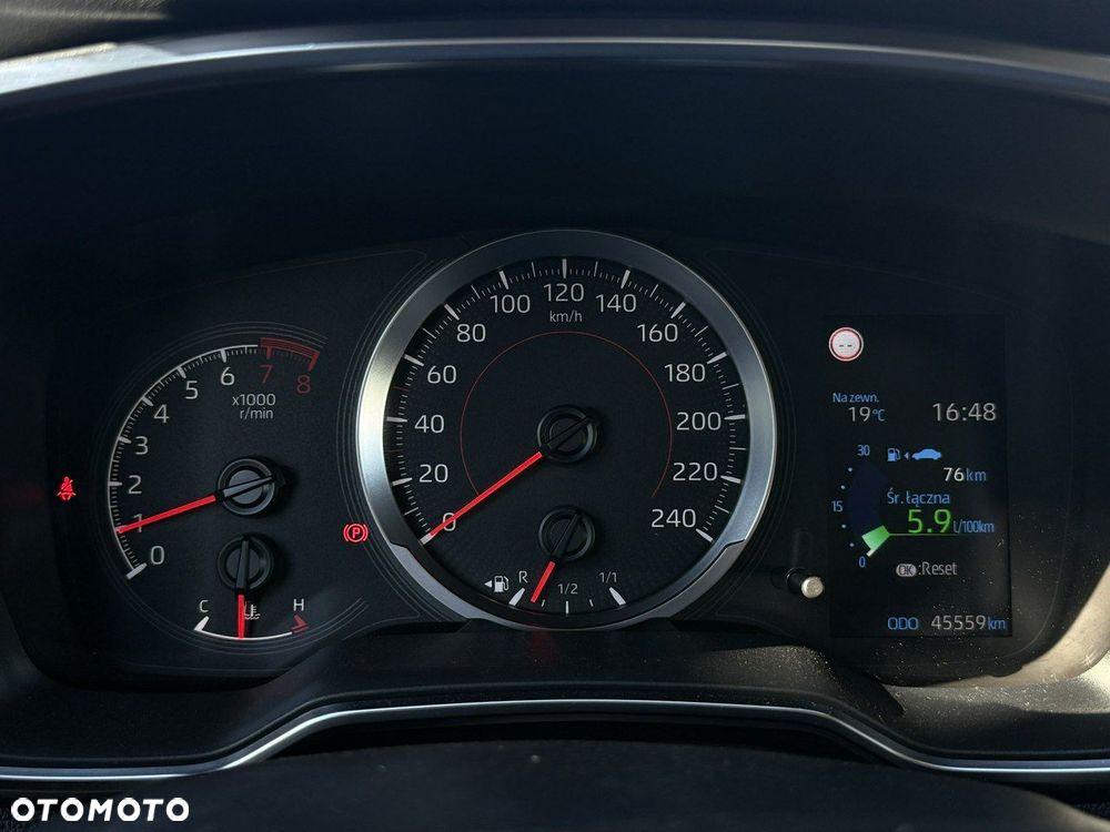 Toyota Corolla 1.5 Comfort - 21