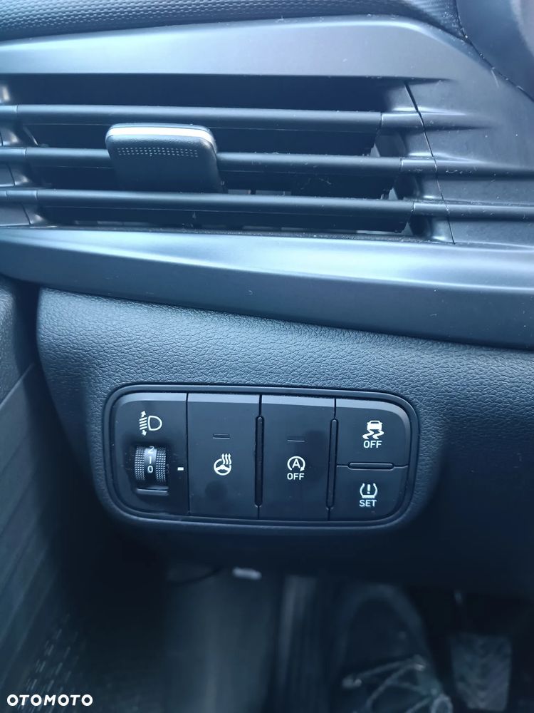 Hyundai i20 1.2 Modern - 24