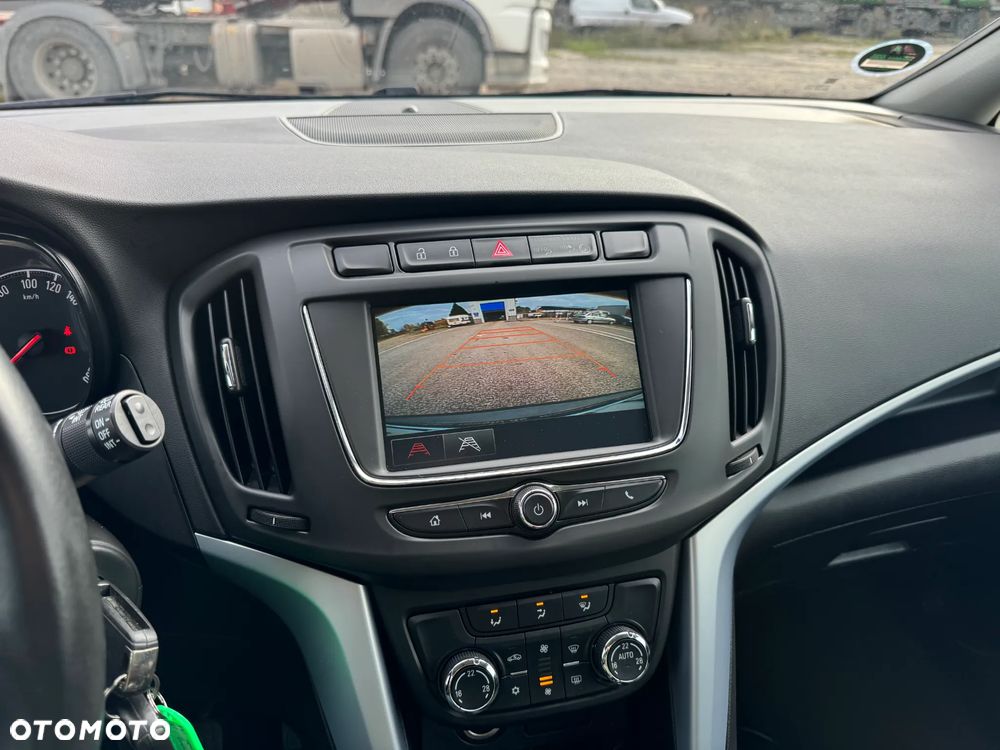 Opel Zafira 1.4 Turbo Innovation - 18