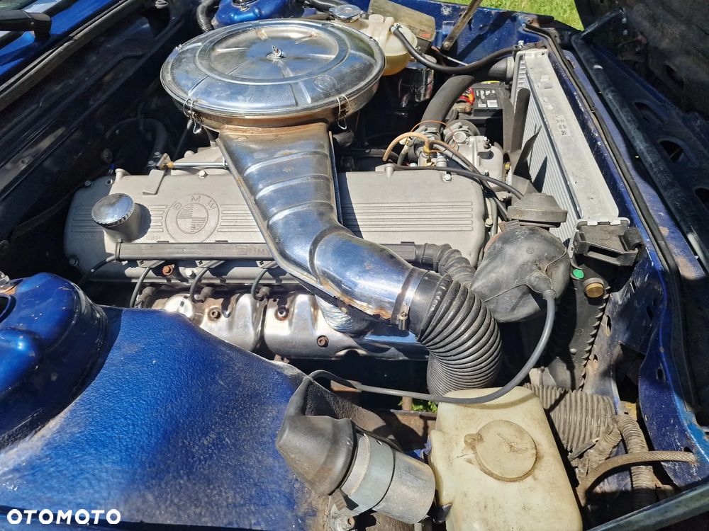 BMW Seria 5 525 - 13