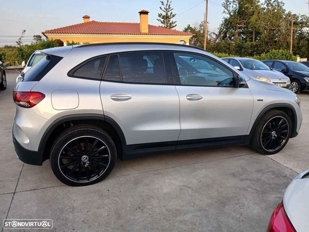 Mercedes-Benz GLA 250 e 8G-DCT AMG Line - 8