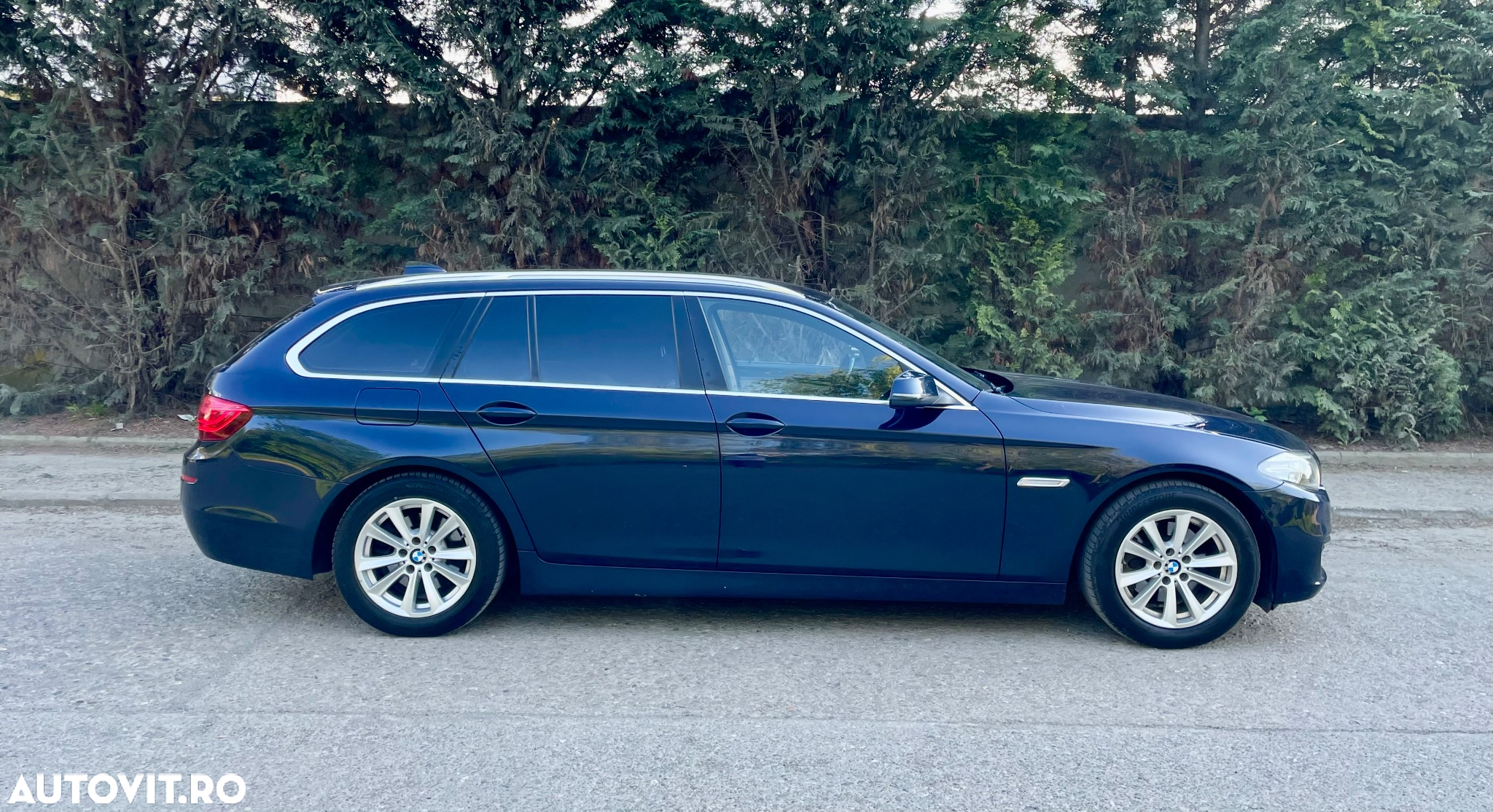 BMW Seria 5 520d Touring Aut. - 31