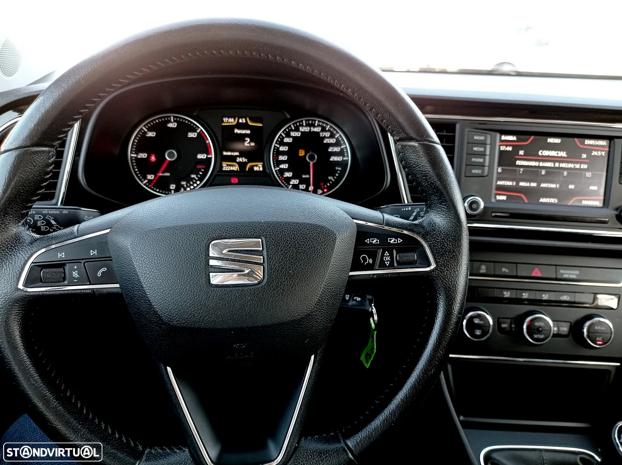 SEAT Leon ST 1.6 TDI Style Ecomotive - 10