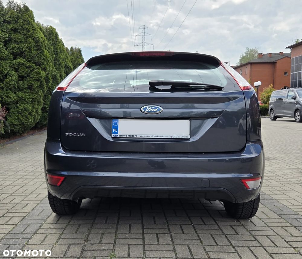 Ford Focus 1.6 Ambiente - 6