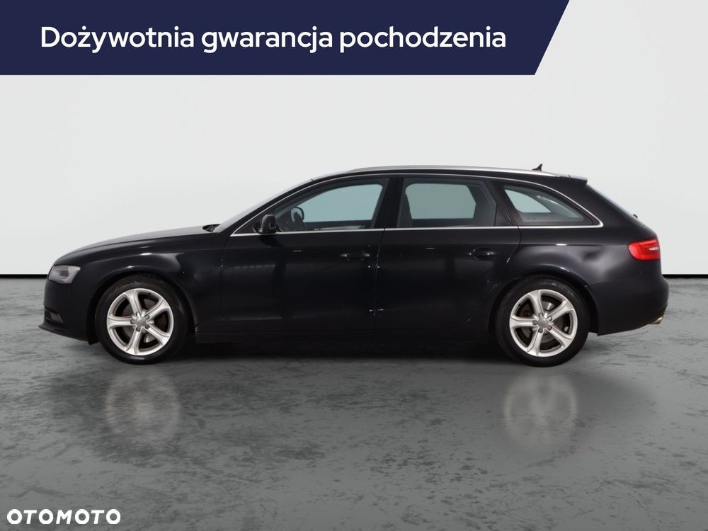 Audi A4 Limousine - 4