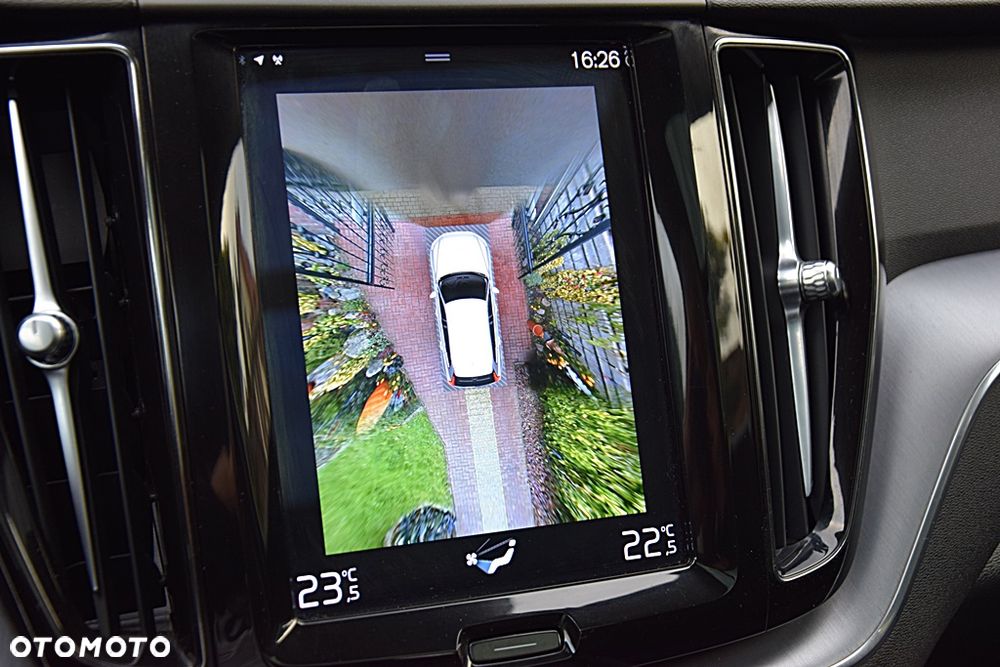 Volvo XC 60 B4 D AWD Geartronic RDesign - 18
