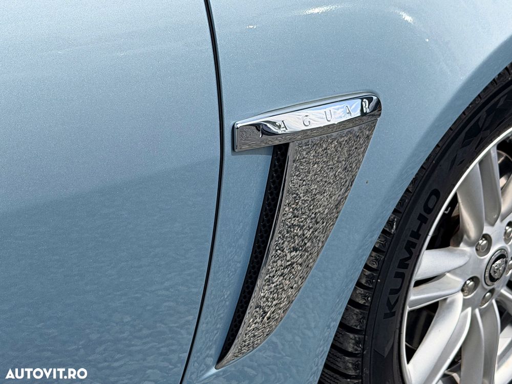 Jaguar XF 2.2D Premium Luxury - 14