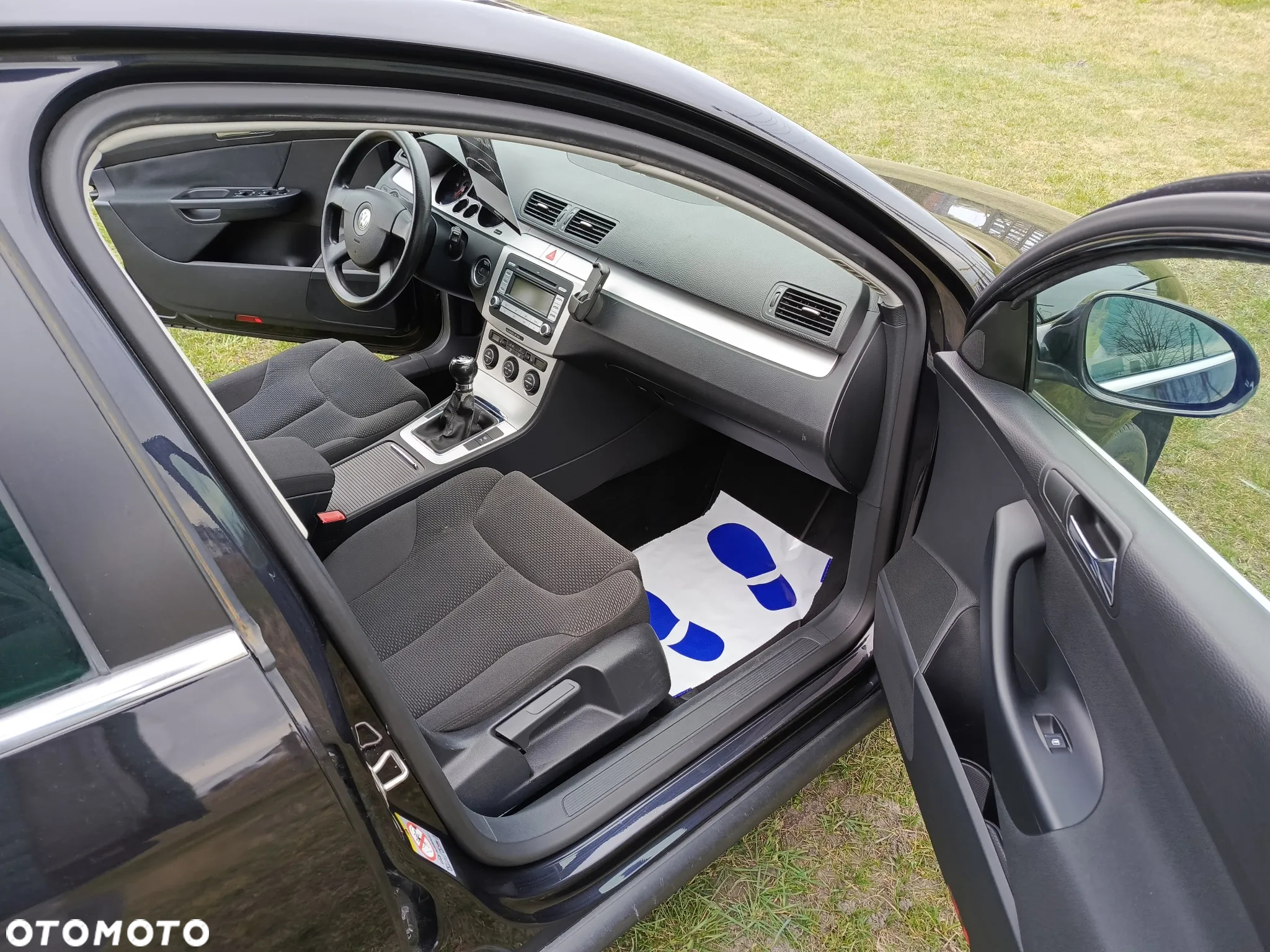 Volkswagen Passat 2.0 TDI Comfortline - 8