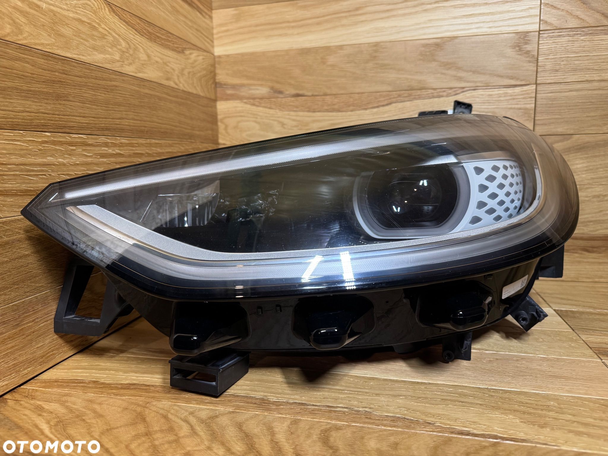 VW ID3 LAMPA LEWY PRZÓD FULL LED 10B941035A - 1
