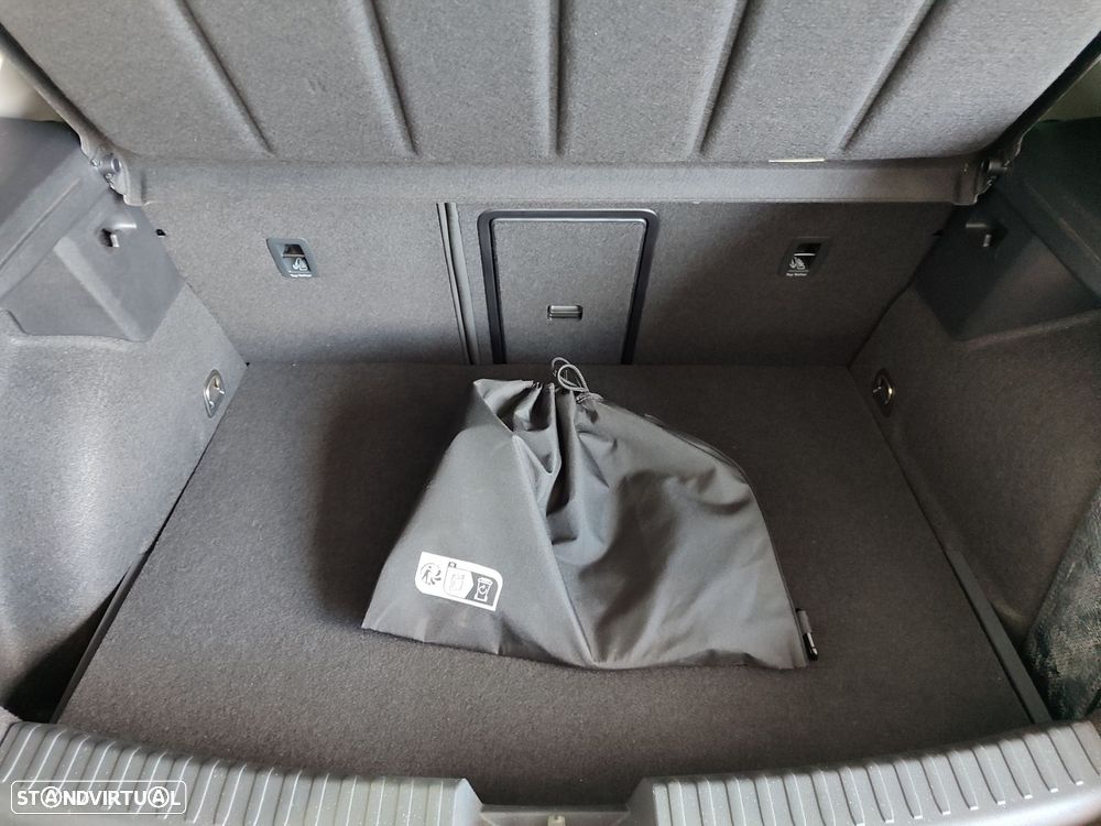 SEAT Leon 1.4 e-Hybrid FR DSG - 45