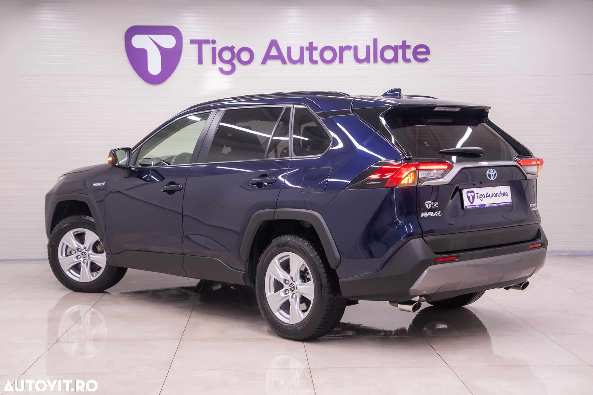 Toyota RAV4 - 2