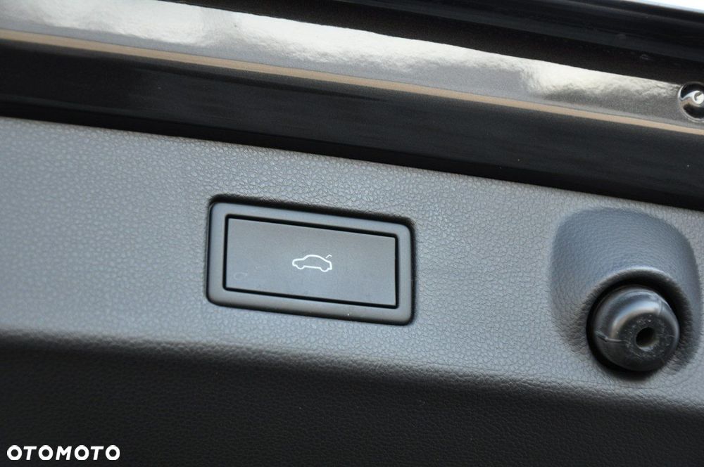 Volkswagen Arteon 2.0 TSI DSG R-Line Edition - 29