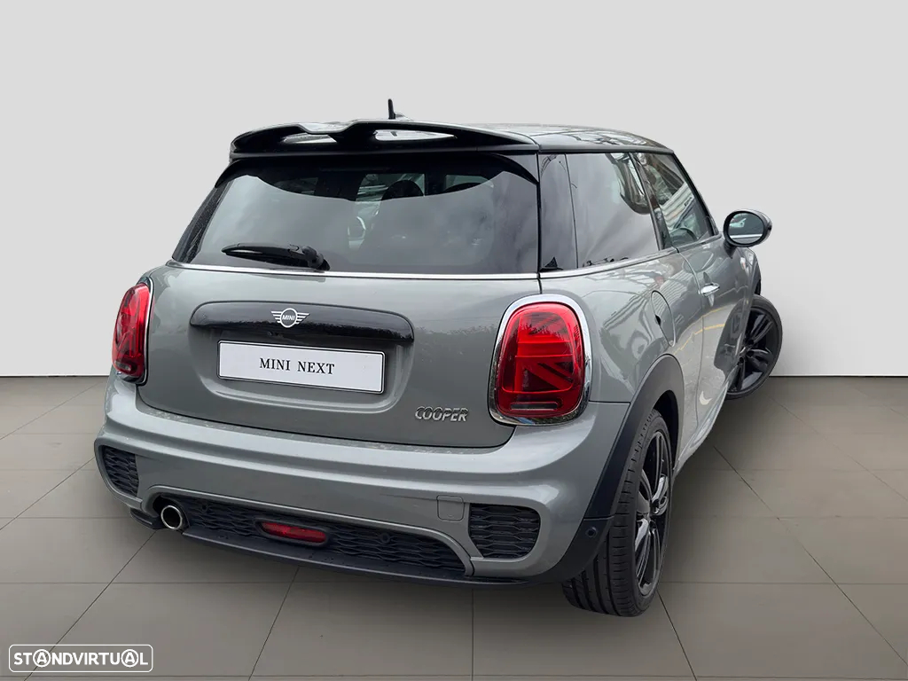 MINI 3 Portas Cooper Auto - 3