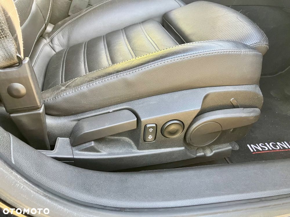 Opel Insignia 2.0 T Sport 4x4 - 20