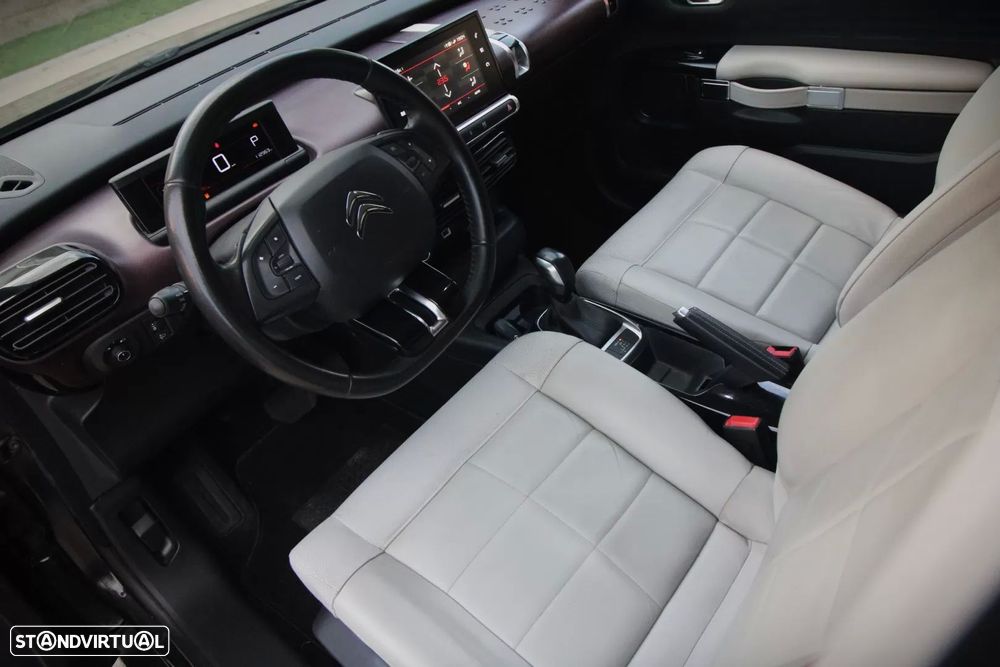 Citroën C4 Cactus 1.2 PureTech Shine EAT6 - 11