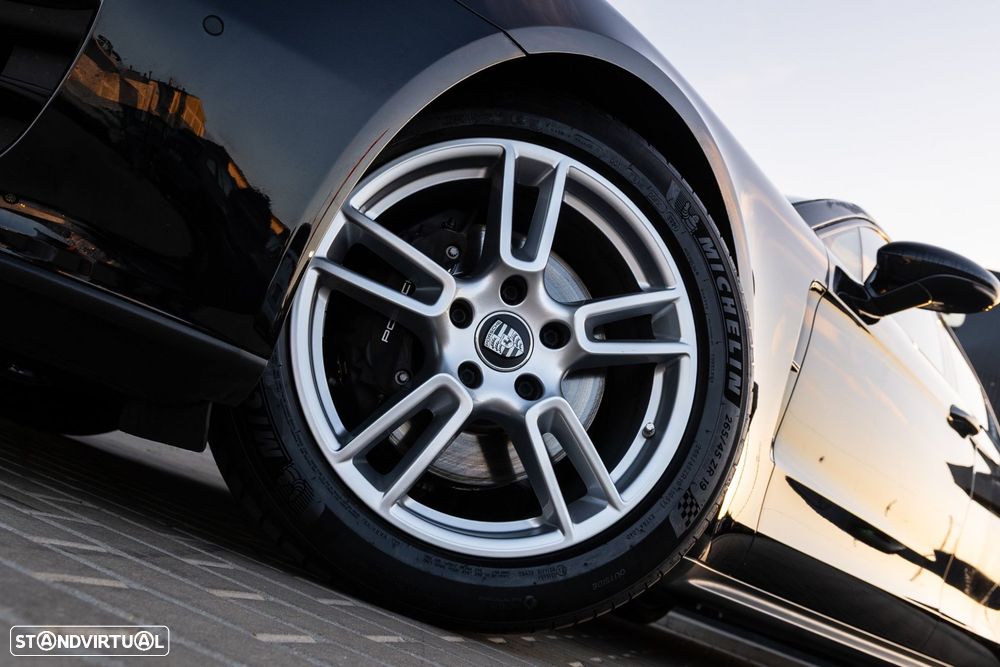 Porsche Panamera 4 - 5