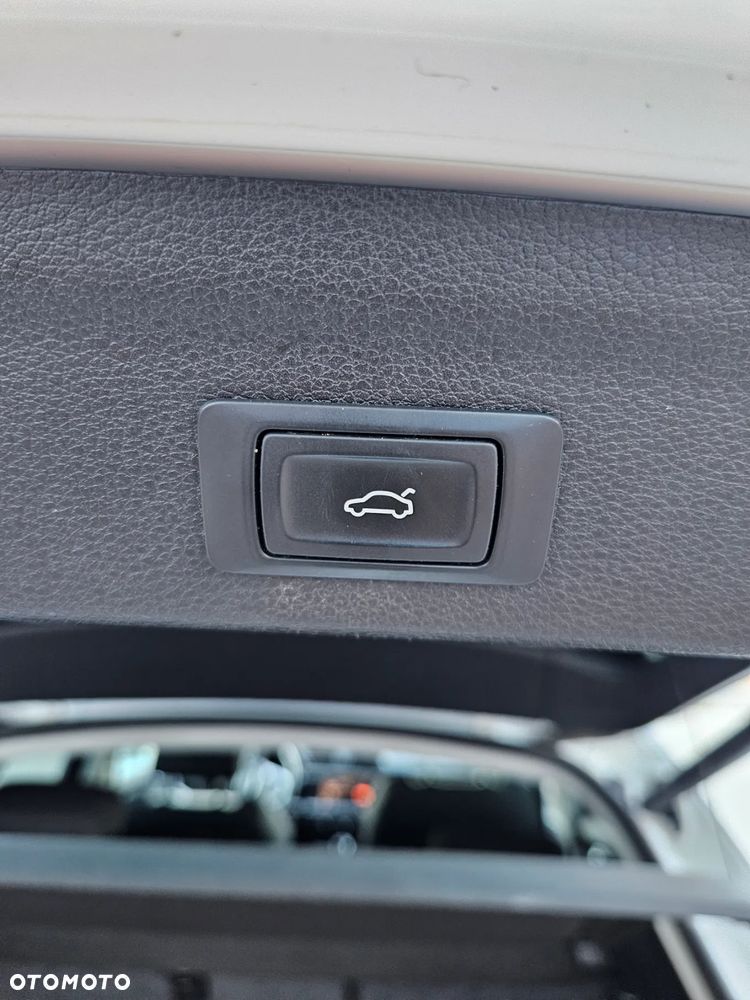 Audi Q3 40 TDI quattro S tronic - 16