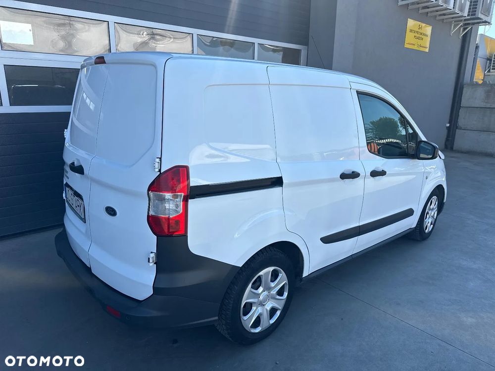 Ford TRANSIT COURIER - 3