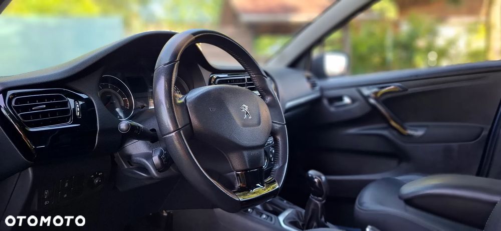Peugeot 301 1.6 BlueHDi Active - 18