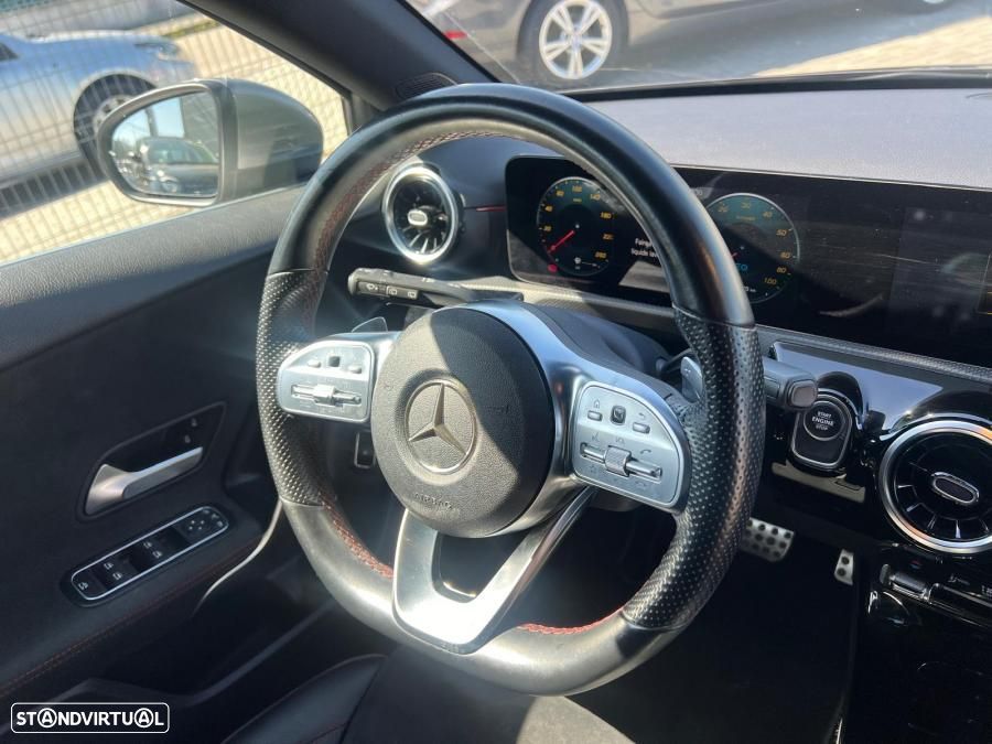 Mercedes-Benz A 250 e AMG Line - 5