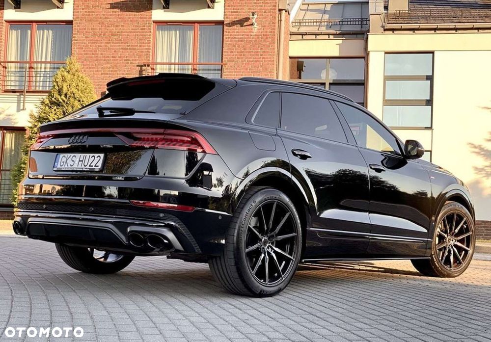 Audi Q8 - 19