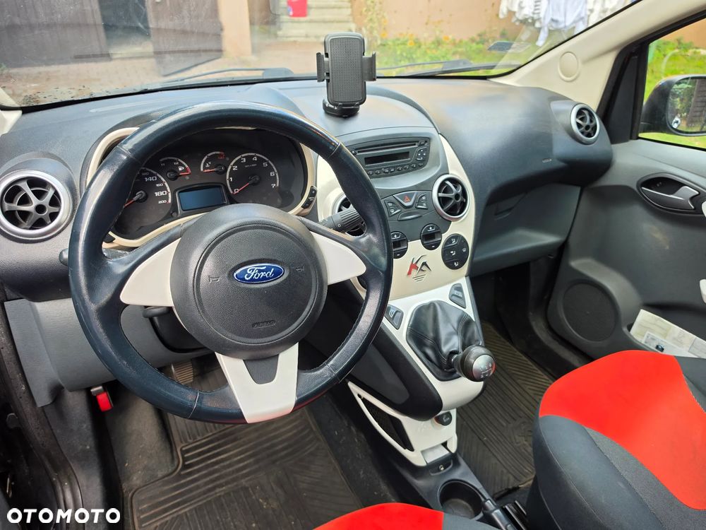 Ford KA - 13