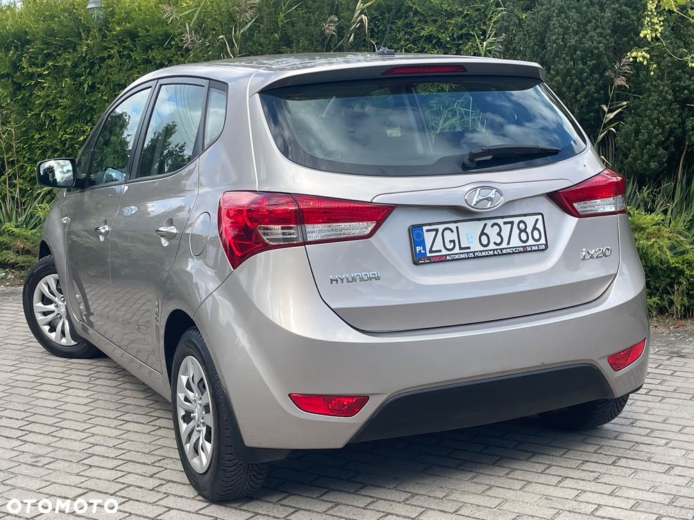 Hyundai ix20 1.6 BlueDrive Comfort - 12