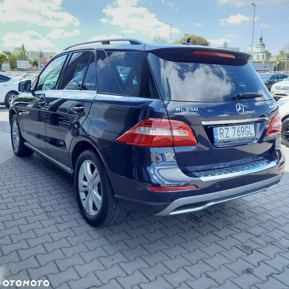 Mercedes-Benz ML 350 BlueTEC 4MATIC 7G-TRONIC - 4