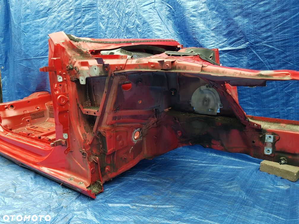 ĆWIARTKA prawa przednia podłużnica słupek B AUDI A4 B9 8W SEDAN LY3U - 7