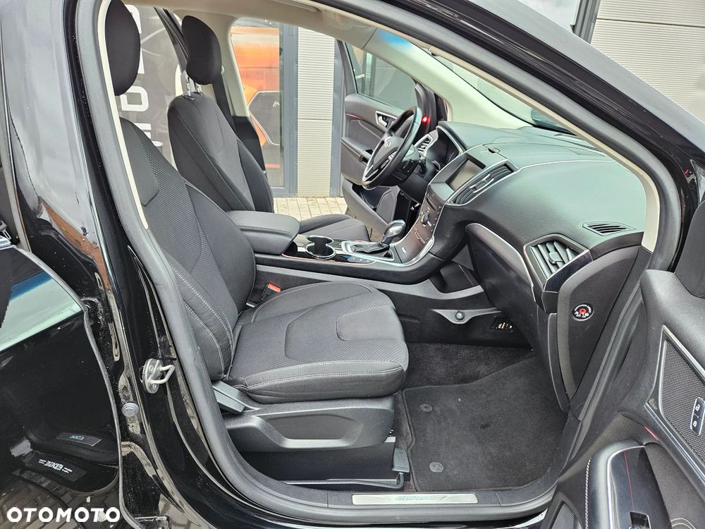 Ford Edge 2.0 TDCi Bi-Turbo 4x4 Titanium - 17