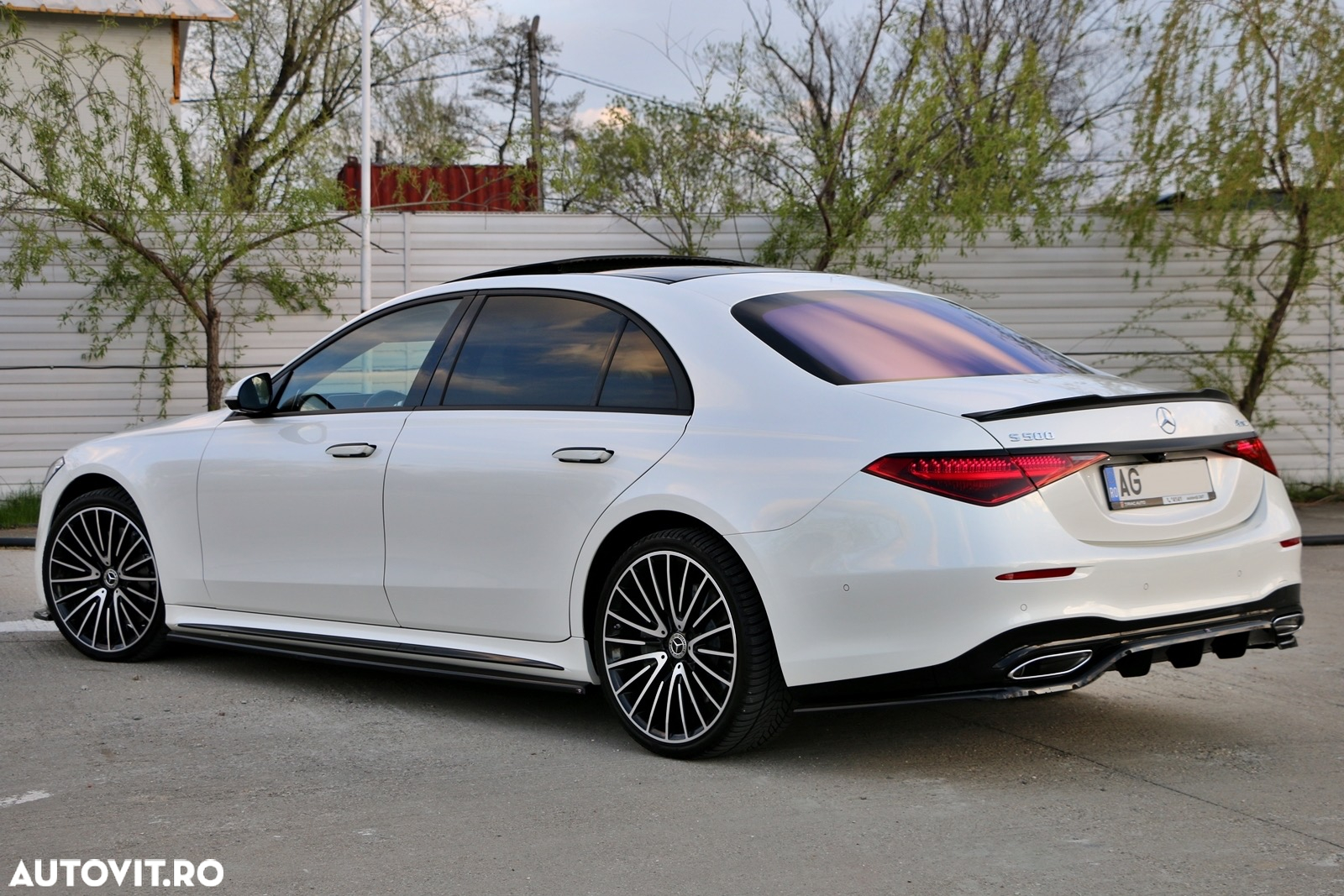 Mercedes-Benz S 500 4Matic L 9G-TRONIC - 2