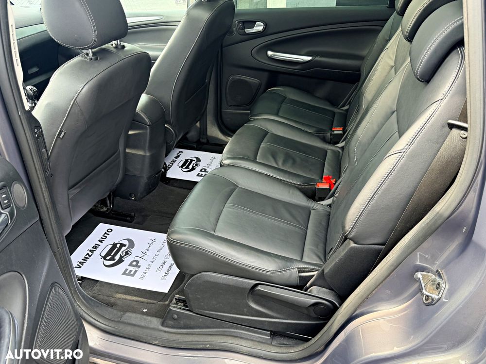 Ford S-Max 2.0 TDCi DPF Titanium - 14