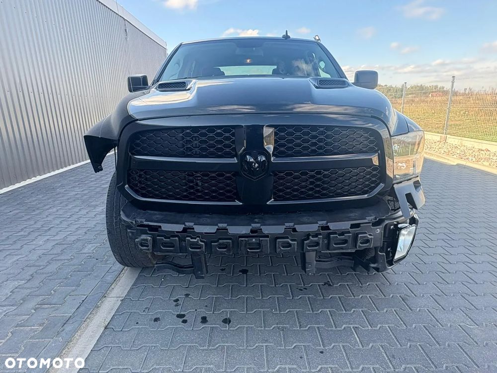 Dodge RAM 1500 5.7 4x4 - 4