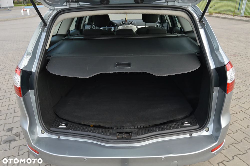 Ford Mondeo 2.0 TDCi Trend - 8