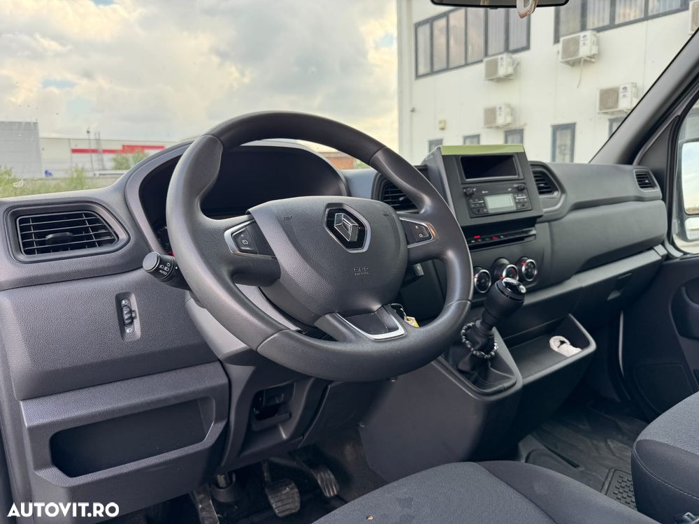Renault Master - 10
