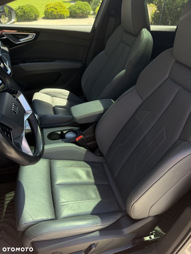 Audi e-tron - 23
