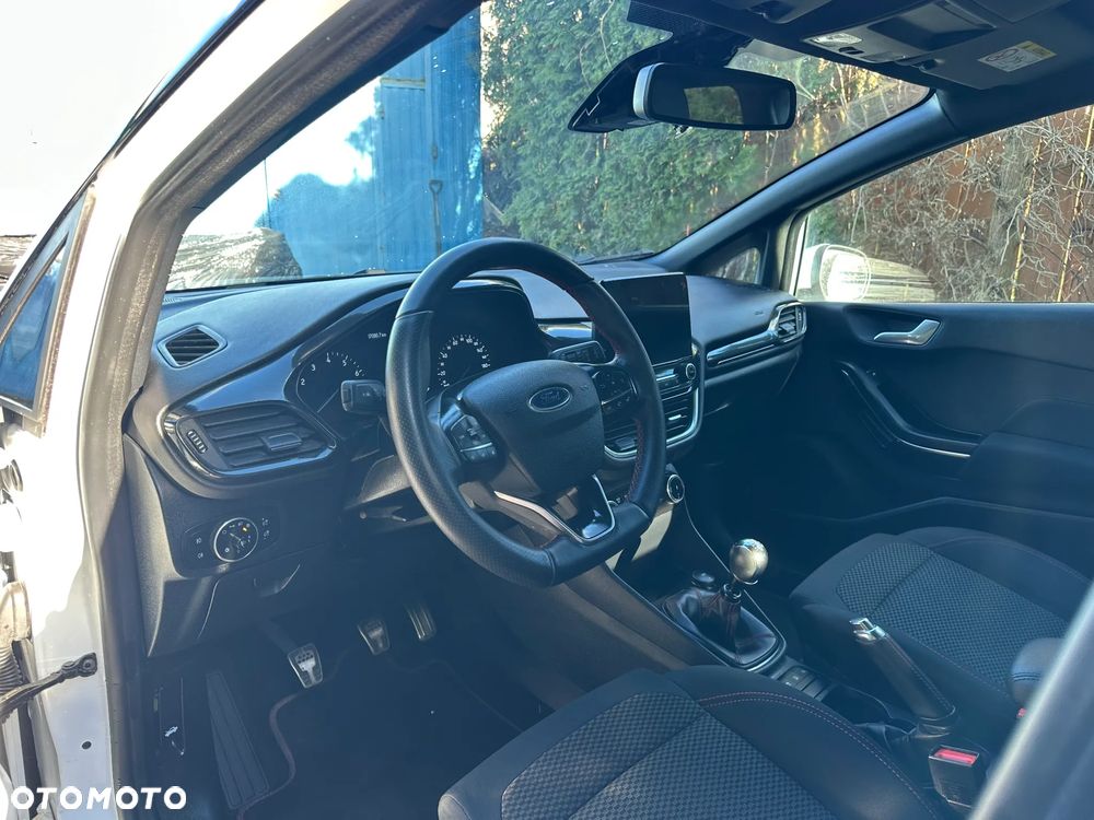 Ford Fiesta 1.0 EcoBoost S&S ST-LINE - 3