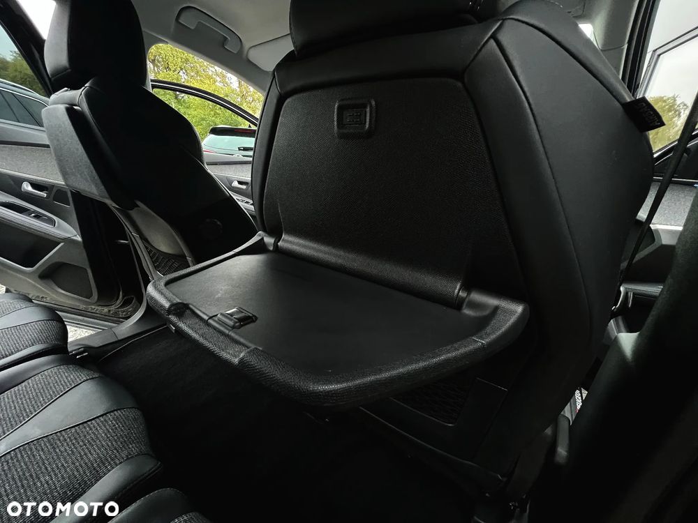 Peugeot 5008 - 20