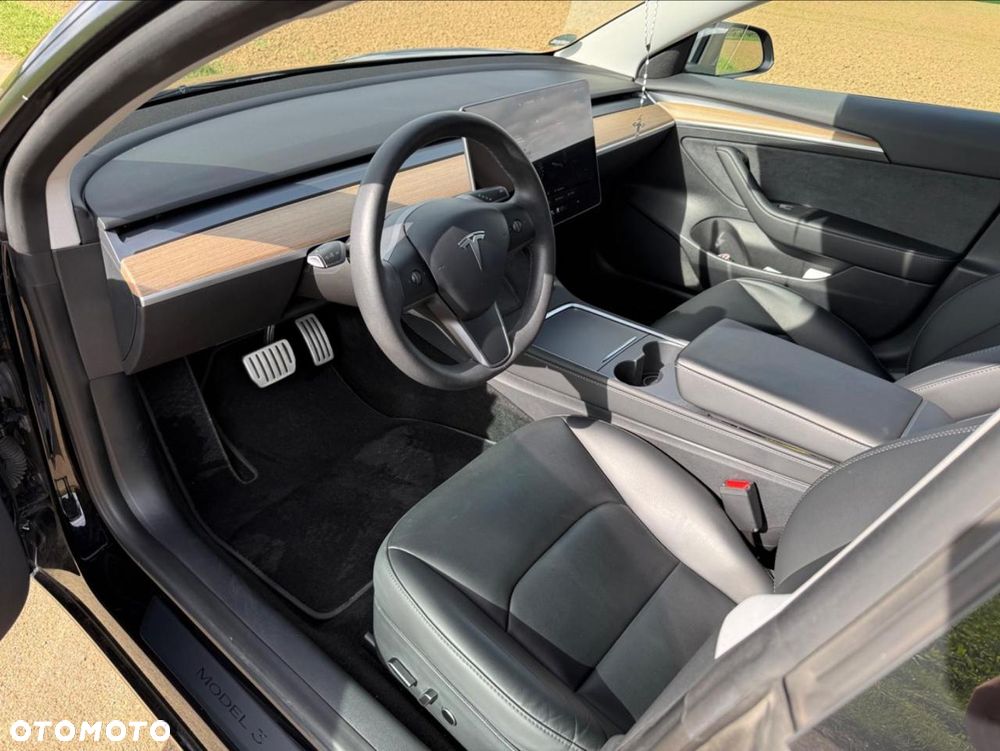 Tesla Model 3 Langstreckenbatterie Allradantrieb Dual Motor Performance - 7