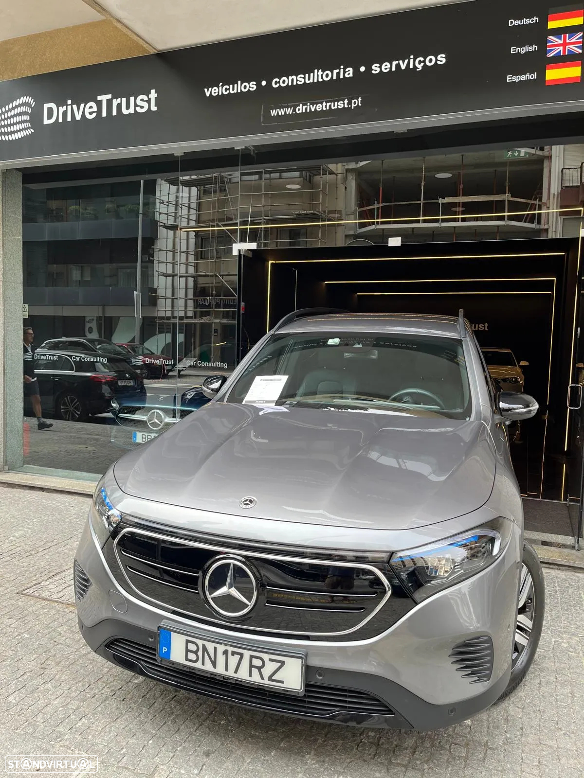 Mercedes-Benz EQB 250 Progressive - 14
