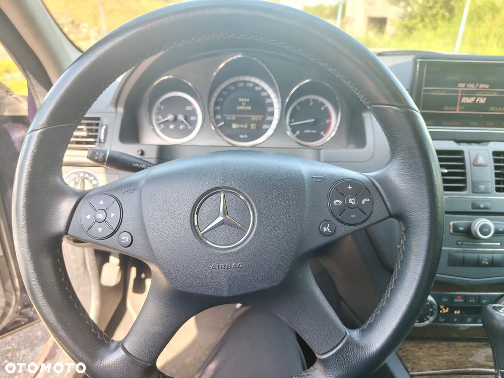 Mercedes-Benz Klasa C 350 CDI DPF 4Matic 7G-TRONIC Avantgarde - 14