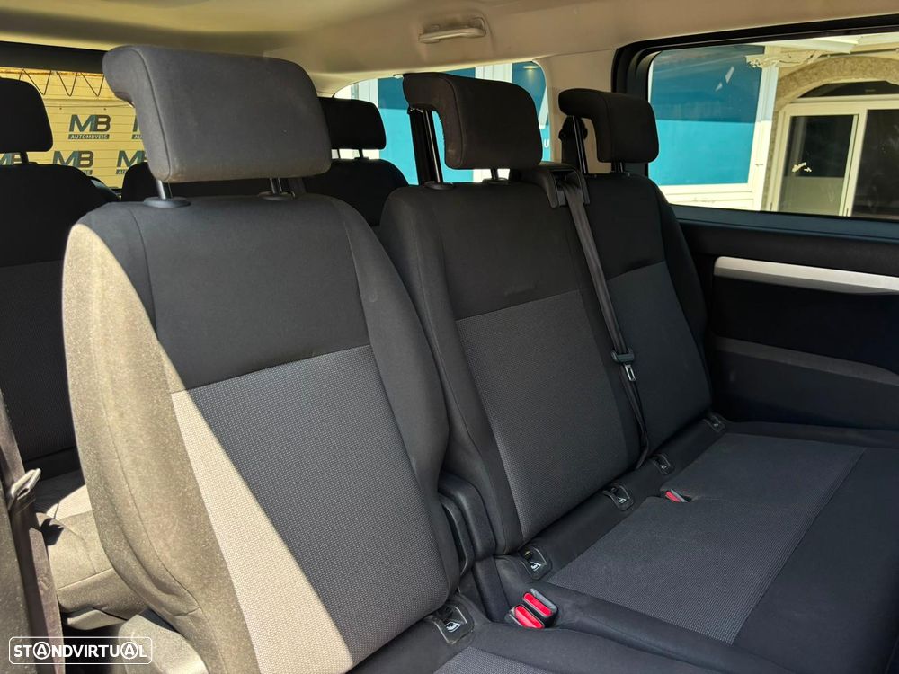 Peugeot e-Traveller 75 kWh Long — fotografia 6