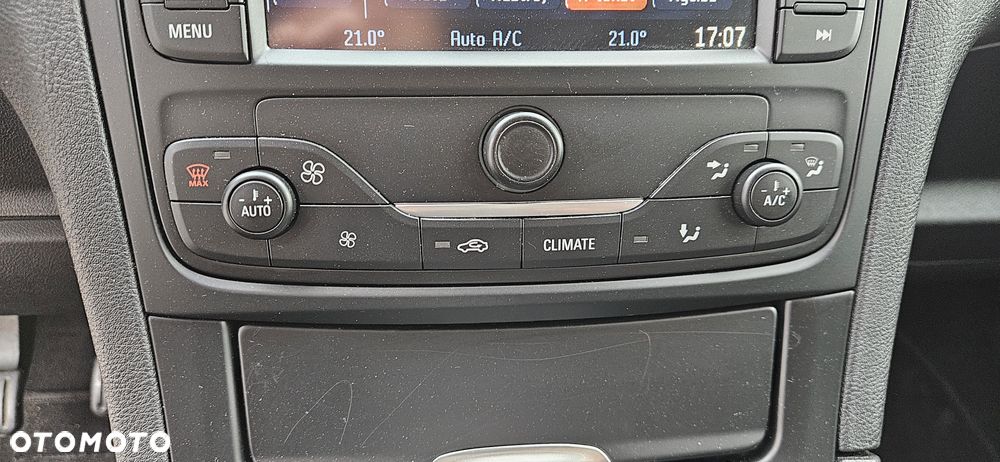 Ford Galaxy 2.0 TDCi Ghia - 23