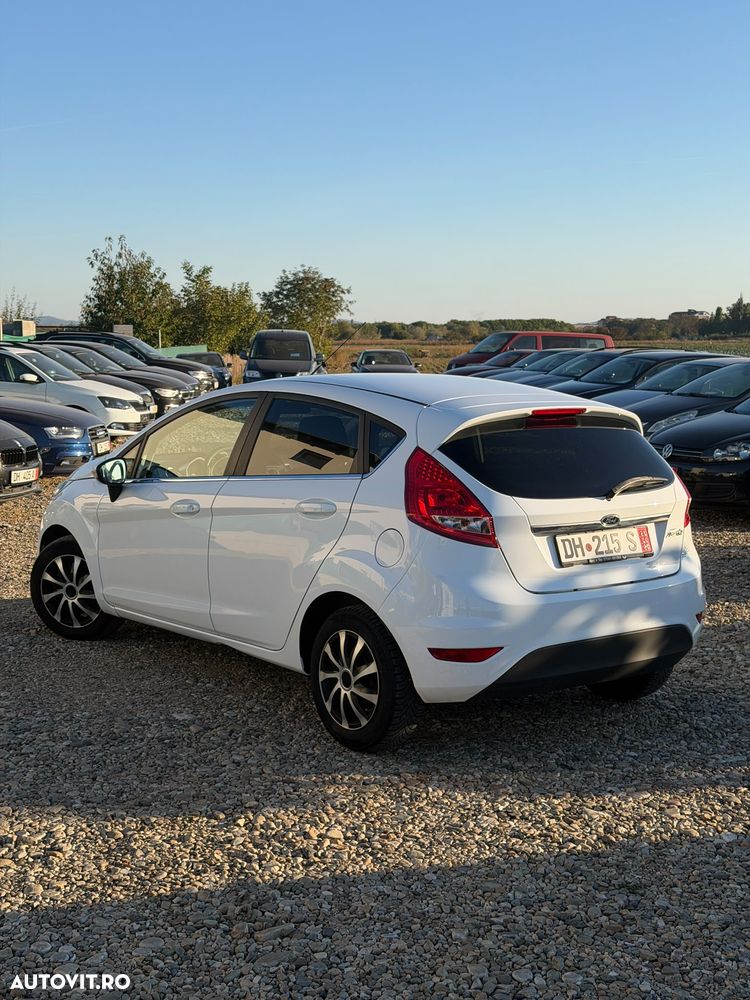Ford Fiesta - 7