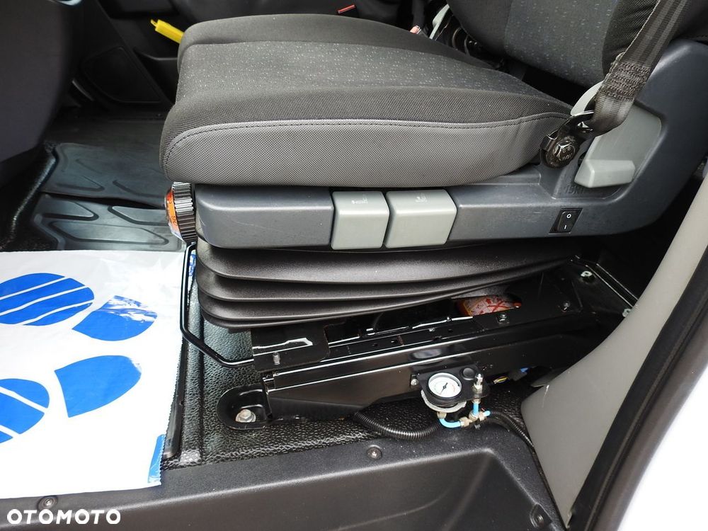 Opel MOVANO PLANDEKA 10 PALET WEBASTO TEMPOMAT KLIMATYZACJA LEDY PNEUMATYKA  165KM - 27