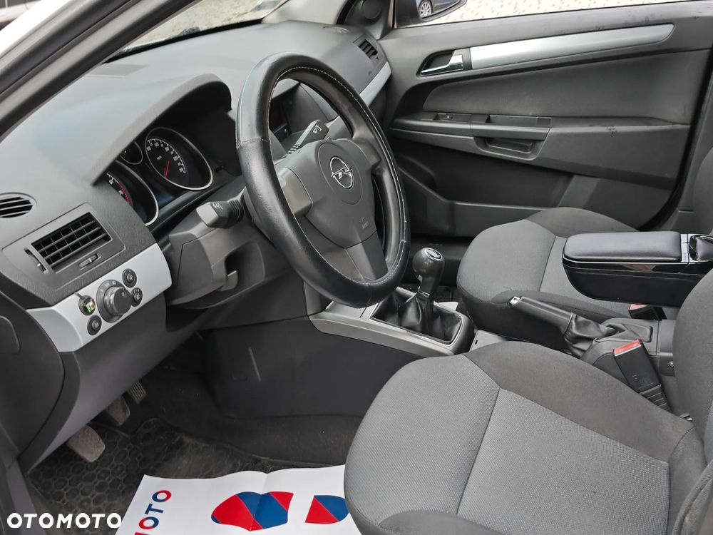 Opel Astra 1.6 Cosmo - 7