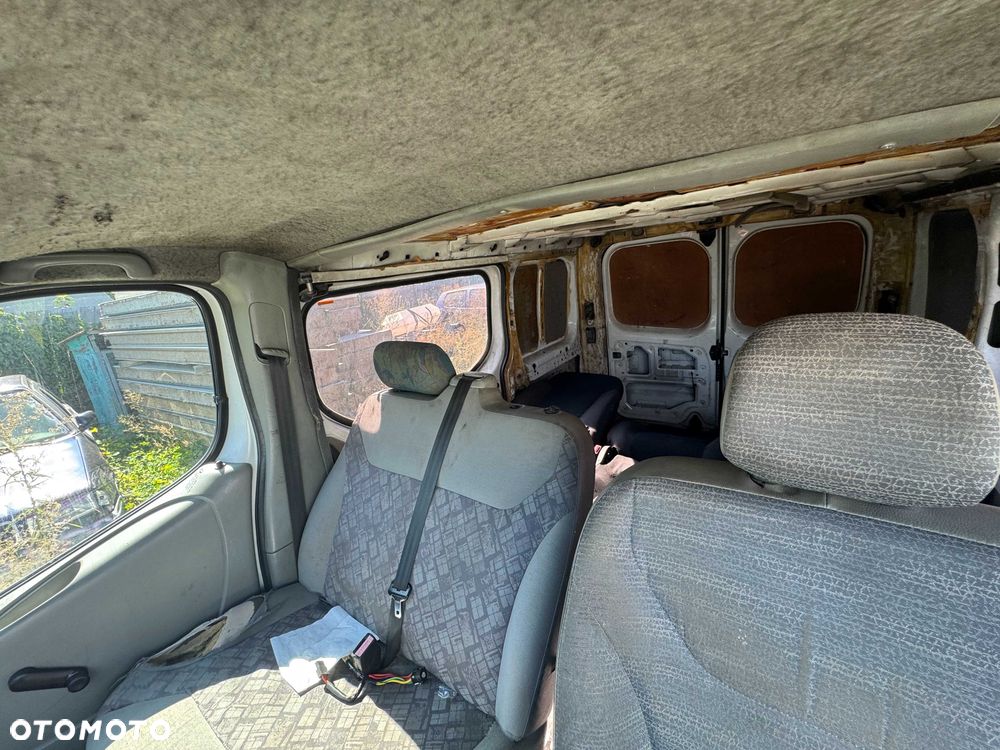 Opel Vivaro - 6