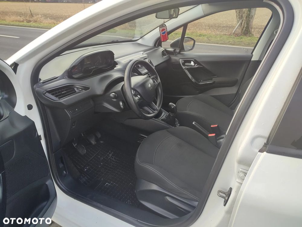 Peugeot 208 HDi 68 Access - 8
