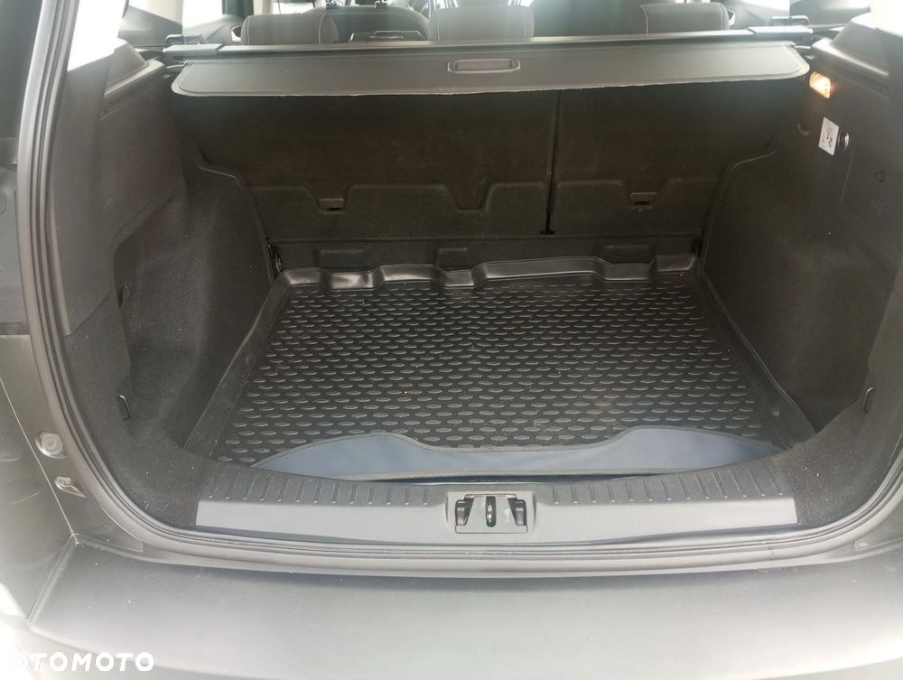 Ford Kuga 2.0 TDCi 4x4 Cool & Connect - 26