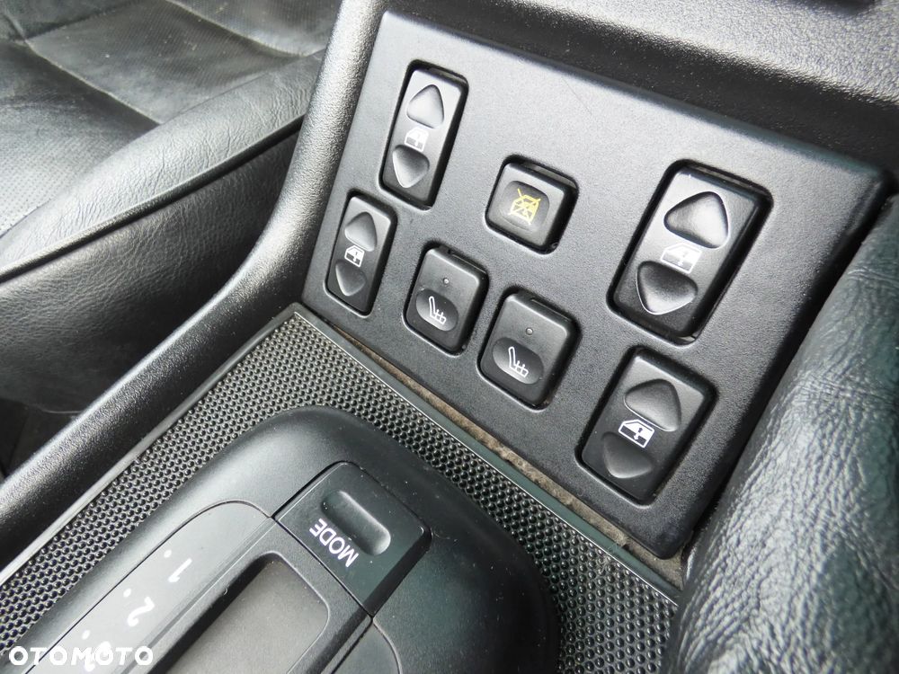 Land Rover Discovery - 11